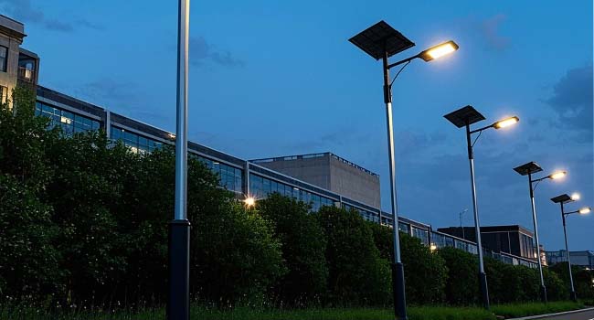 solar street light